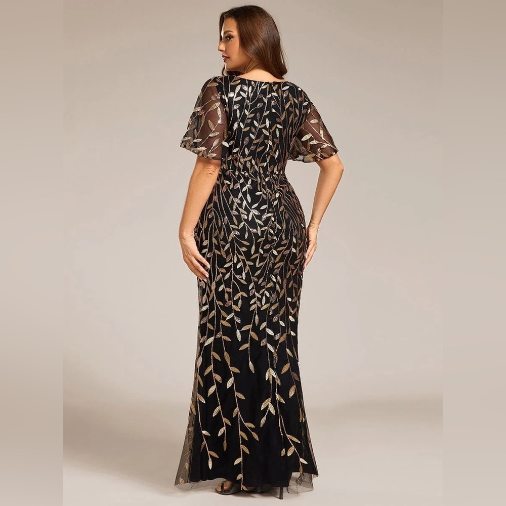 🆕 Fashion Plus Size V Neck Mermaid Sequin & Tulle Evening Dress - Picture 2 of 3